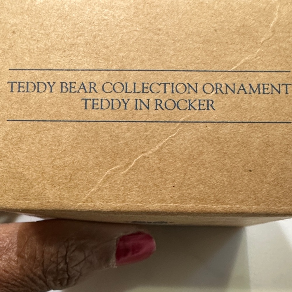 TEDDY BEAR COLLECTION ORNAMENT TEDDY IN ROCKER - Picture 16 of 16